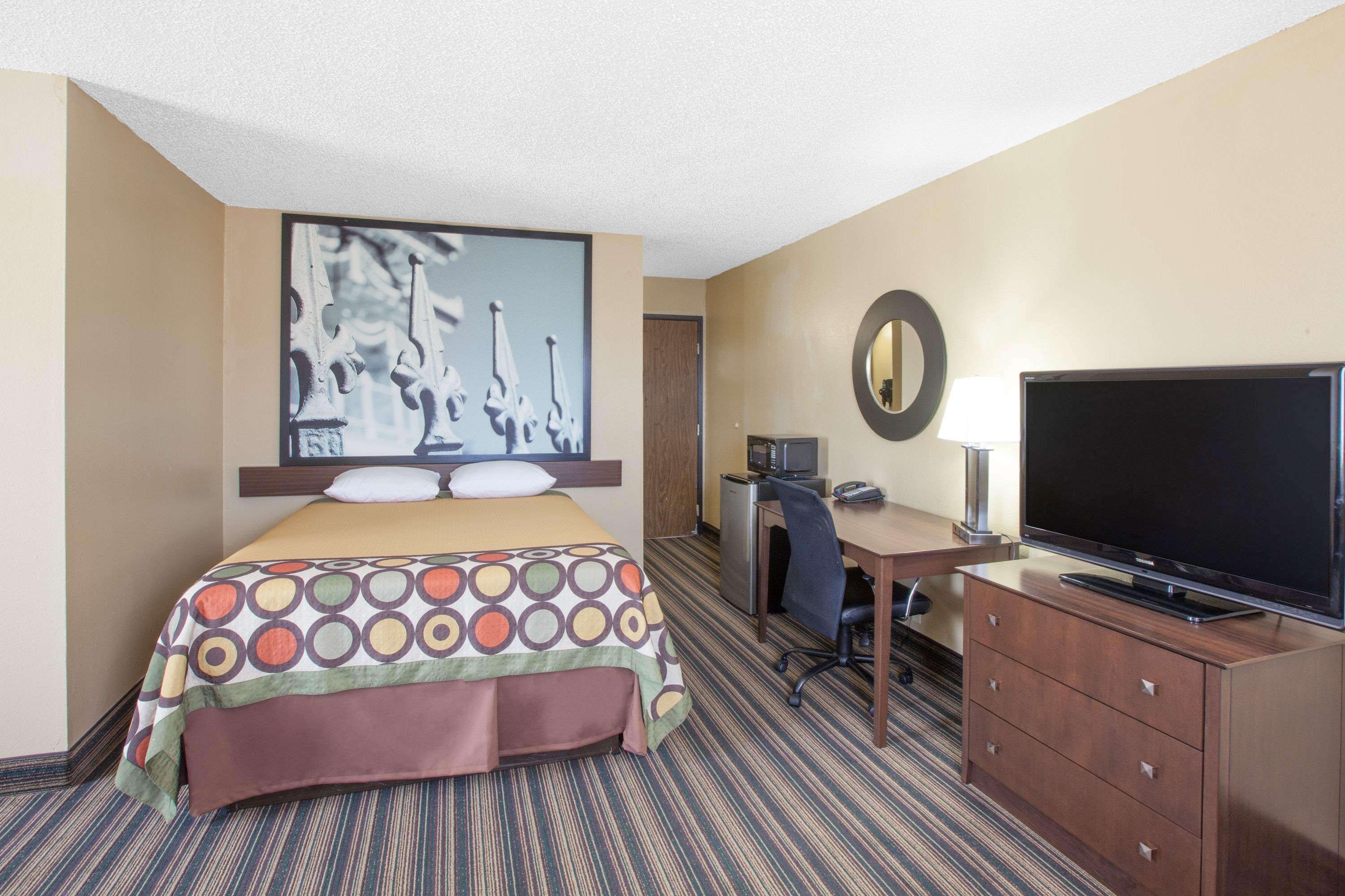 Super 8 By Wyndham Natchitoches Motel Luaran gambar