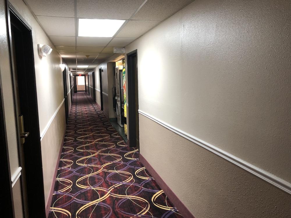 Super 8 By Wyndham Natchitoches Motel Luaran gambar
